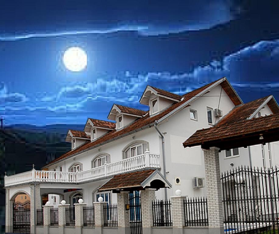 Guesthouse Vila Nova Morović Eksteriør bilde